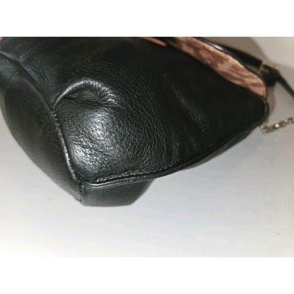 B. Makowsky Black Soft Leather Crossbody Purse 8x7x3 - Picture 7 of 12